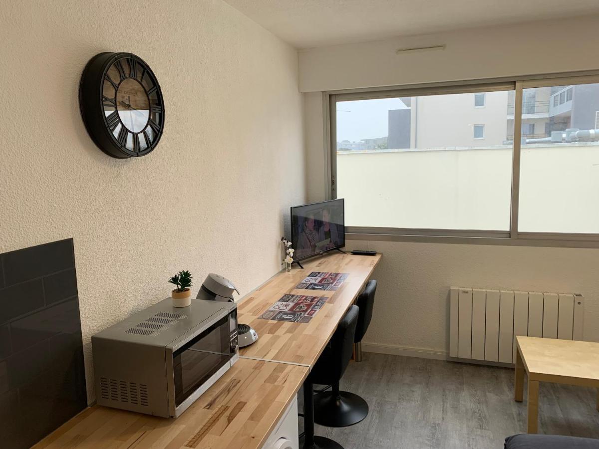Studio entièrement rénové avec parking gratuit Saint-Nazaire  Extérieur photo